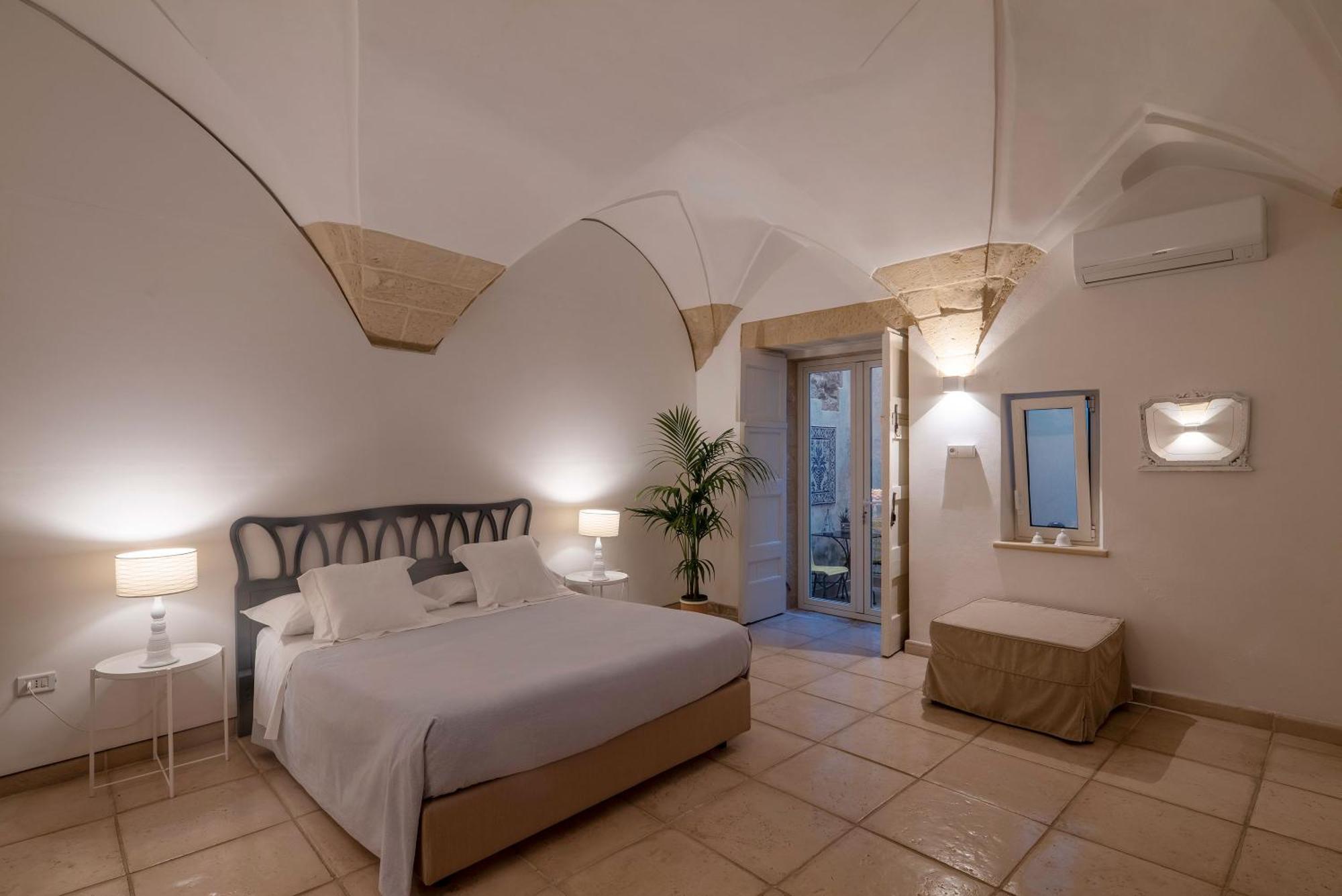 Corte Dei Romiti Apartment - Lecce Selection Eksteriør bilde